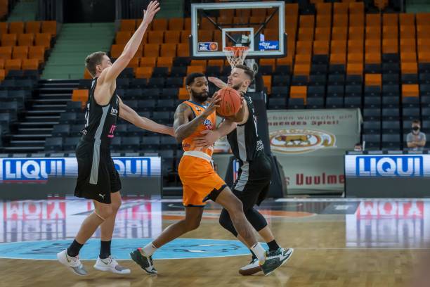 动奖金的方 动奖金的方